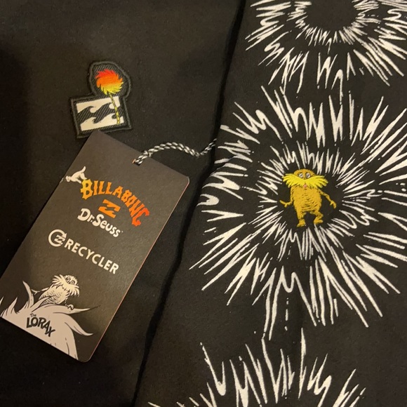 🔥BILLABONG Dr. Seuss and Lorax Speak For The Trees Pullover Hoodie NWT - Picture 9 of 9